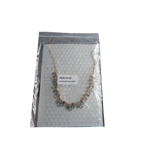 Retro Multicolor Rhinestone Statement Necklace With Adjustable Gold-Tone Chain - Picture 7 of 7